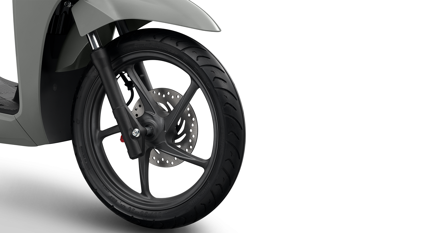 Bánh xe trước kích thước lớn 16-inch