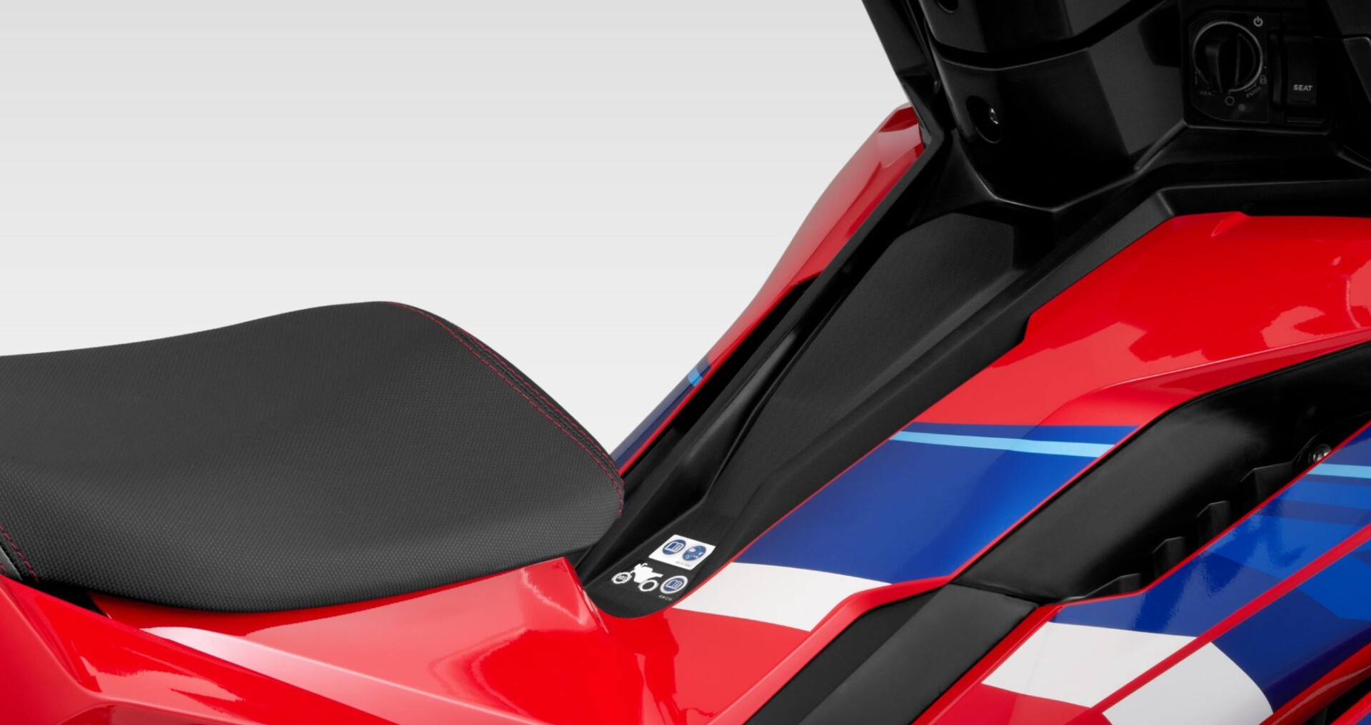 Tư thế ngồi thoải mái, dễ điều khiển